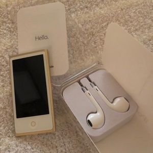 Apple iPod Nano NWOT